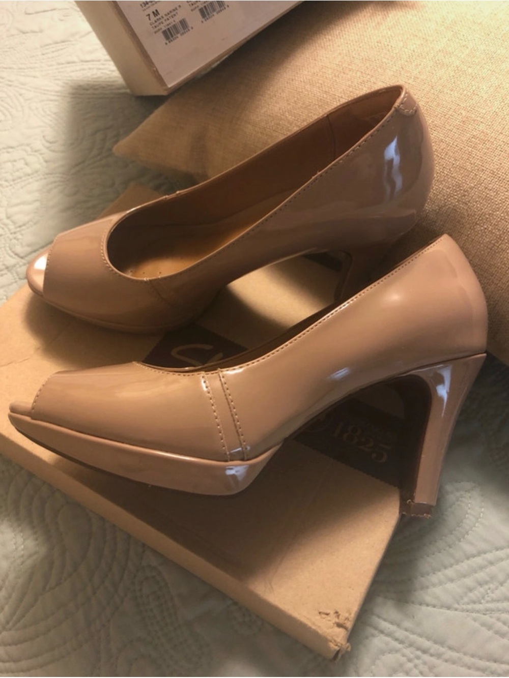 Clark’s Classic Nude Patent Peep-Toe High Heels - Size 7